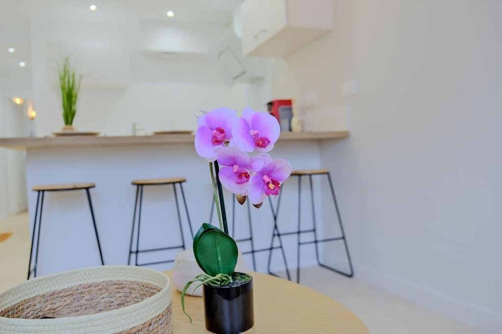 La Confidence Apartment Perigueux Exterior photo